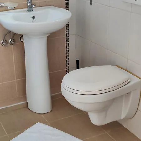 Cruiser Restoran Botel Cuprija