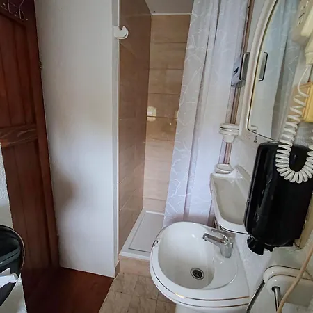 Botel Cruiser Restoran