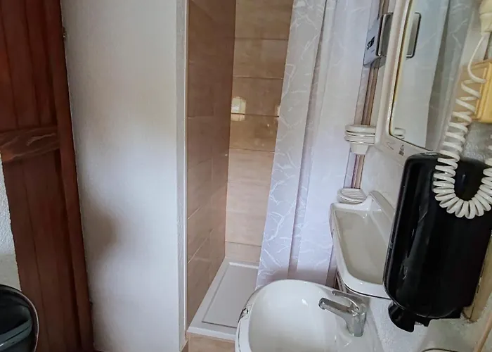 Botel Cruiser Restoran